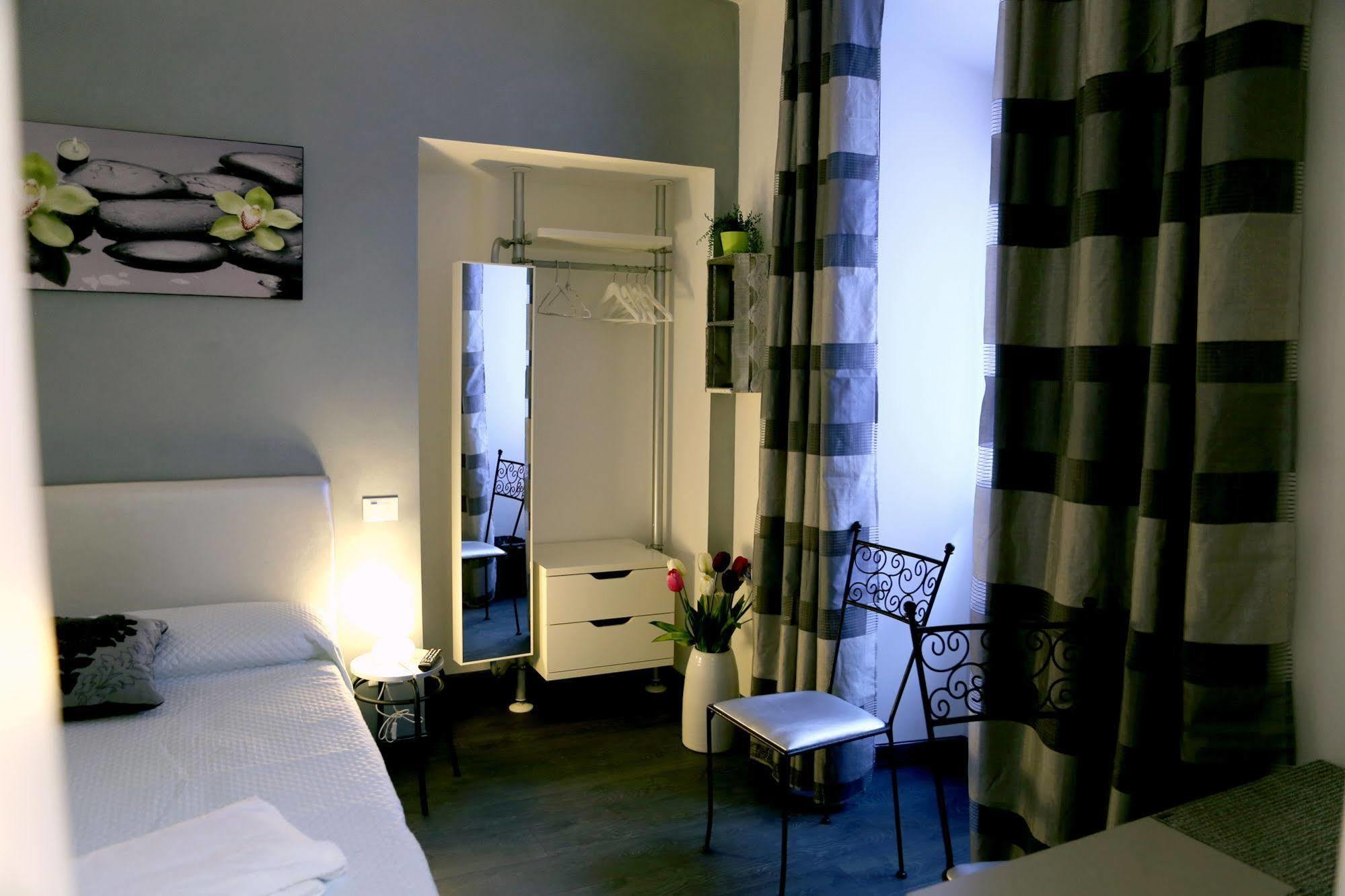 Caroline Rooms Rome Exterior photo